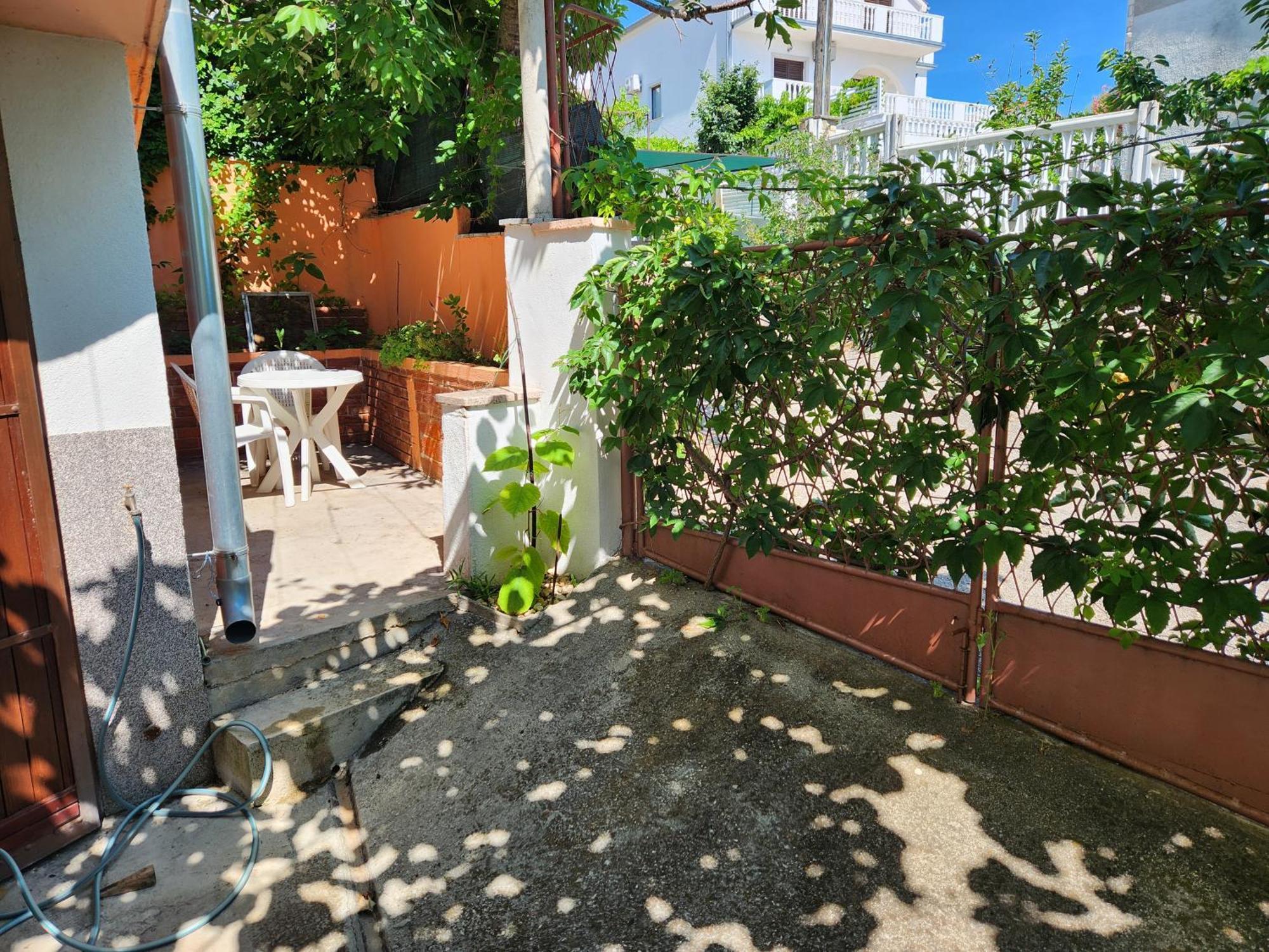 Apartament Lucija *